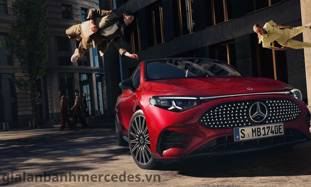 phat-nguoi-khi-so-huu-xe-mercedes