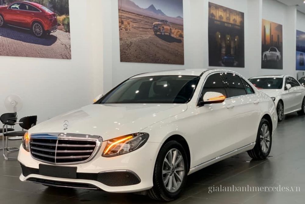 Mercedes-Benz E200 2019