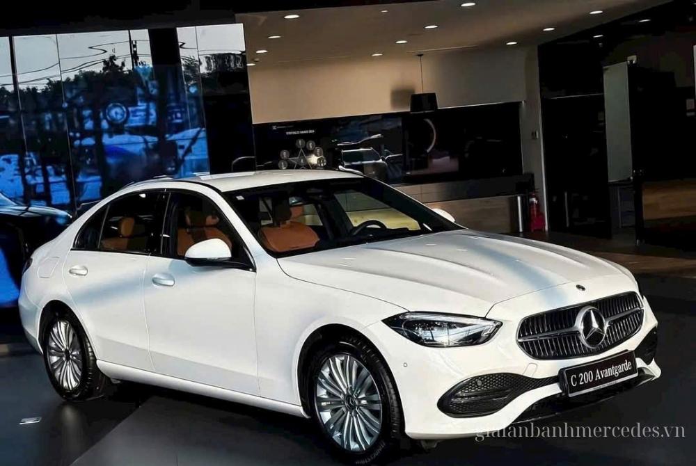 Hình ảnh Mercedes C200