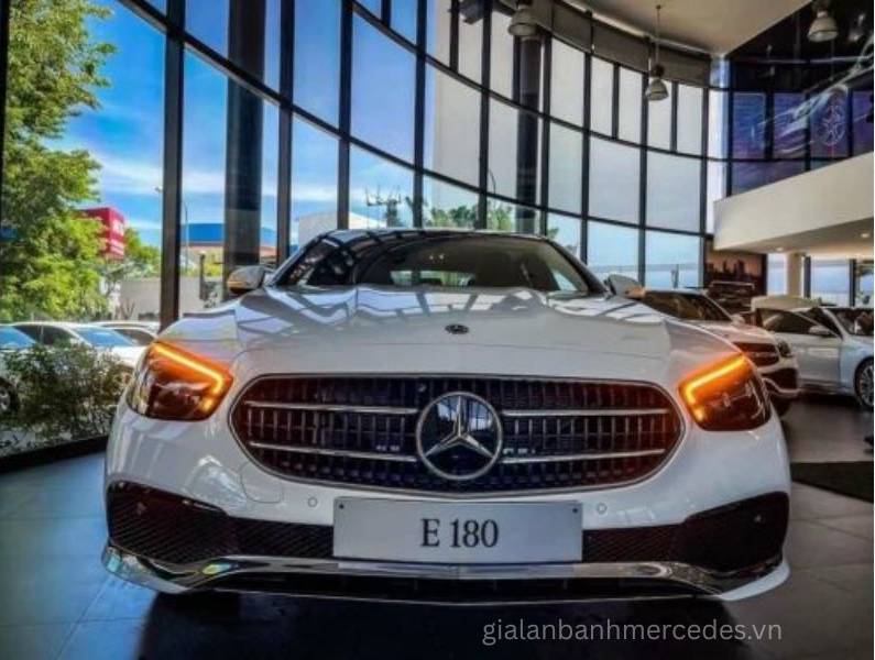 Mercedes E180