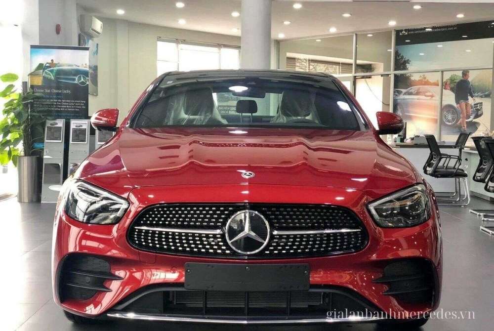 Tổng quan Mercedes e300 AMG