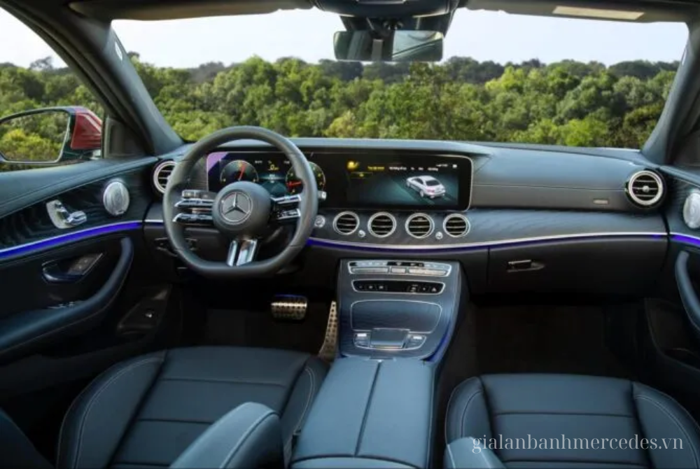 Nội thất Mercedes E CLASS