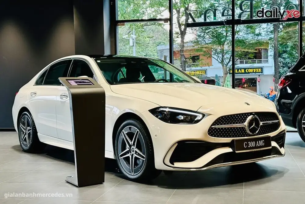 mercedes c300 amg tại tp hcm