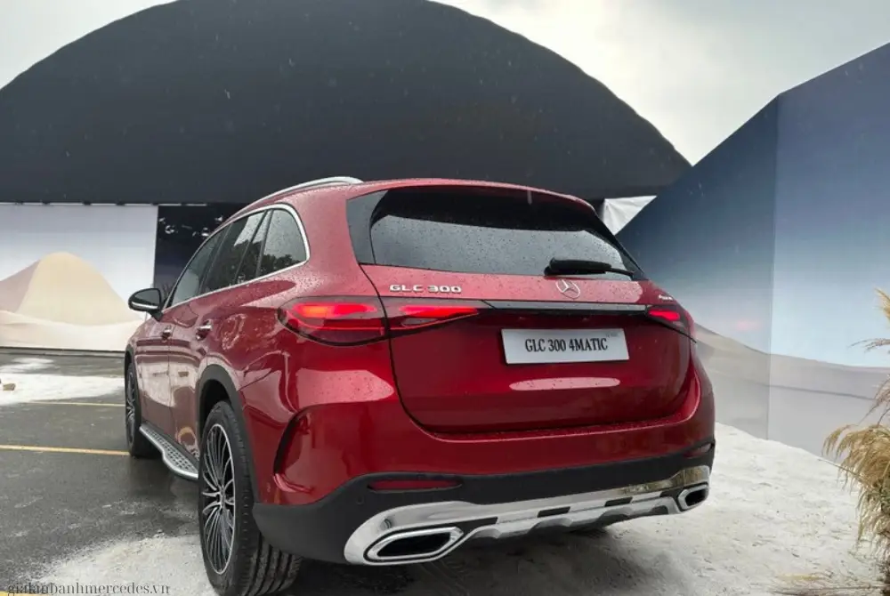 Nội thất Mercedes GLC 300 2025 sang trọng