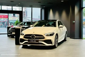 Tổng quan nội thất Mercedes C300 AMG sang trọng chuẩn doanh nhân